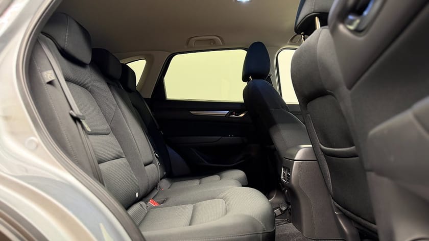 Bild 5 av Mazda CX-5 2.0  Sky 165 hk, 6 aut, Tech pack, Navi, 360 kamera