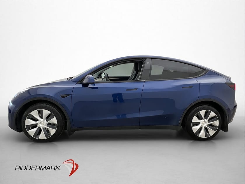 Bild 5 av Tesla Model Y Long Range AWD Svensksåld Dragkrok