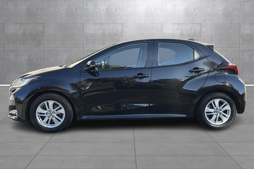 Bilde 2 av Toyota Yaris Hybrid Active