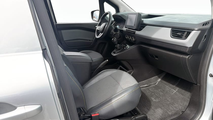 Bild 3 av Renault Kangoo Skåpbil 1,5L 95Hk Drag/ Backkamera / Carplay