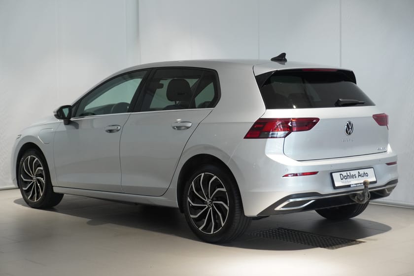Bilde 4 av Volkswagen Golf eHybrid 8 style      dsg