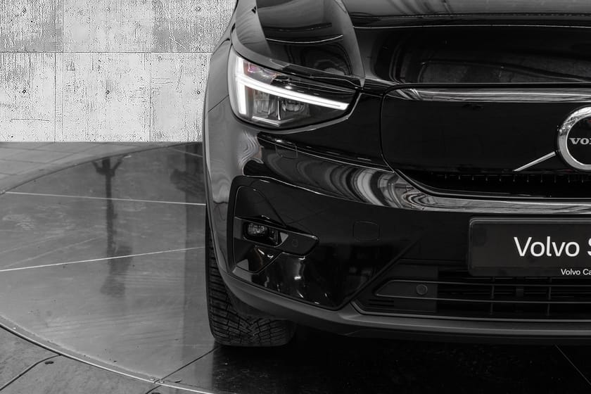 Bilde 2 av Volvo XC40 Recharge Twin Plus AWD | Hengerfeste Varmepumpe