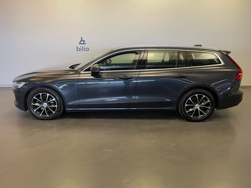 Bild 2 av Volvo V60 D3 Momentum Advanced SE II/ Dragkrok/ Navigation/ Bakkamera/ 10.000kr Tillbehör/