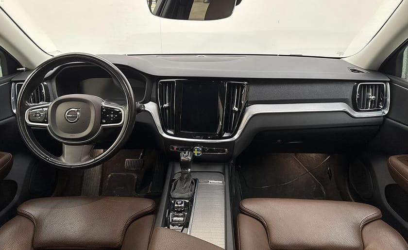 Bild 5 av Volvo V60 T6 AWD 310hk Inscription / Läder / Värmare