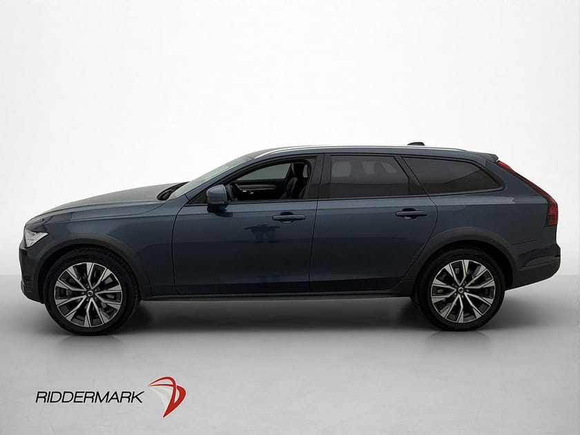 Bild 4 av Volvo V90 Cross Country B4 AWD 197hk Plus Drag BLIS Skinn