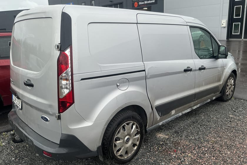 Bild 3 av Ford Transit Connect 230 LWB 1.6 TDCi 115hk Reparationsobjekt