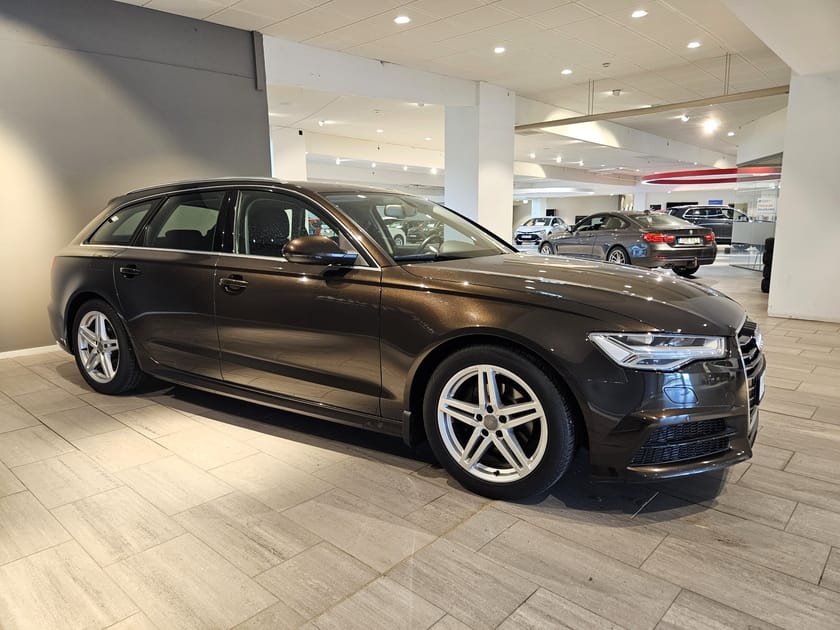 Bild 4 av Audi A6 Avant 2.0 TDI 190hk Quattro | Drag V-hjul Värmare
