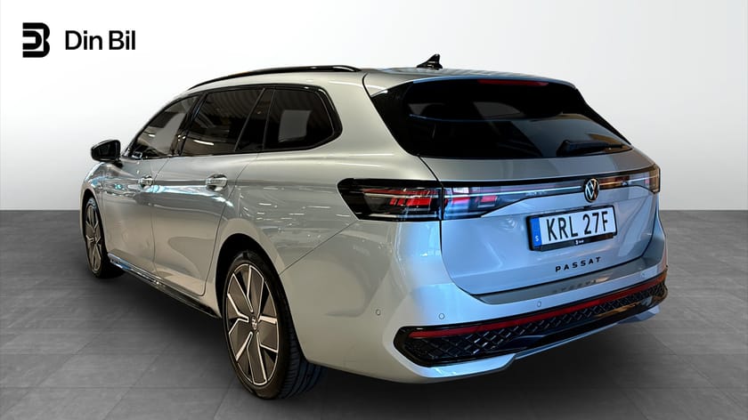 Bild 3 av Volkswagen Passat Variant eHybrid 272 hk Fullutrustad - Läder/Pano/H&K