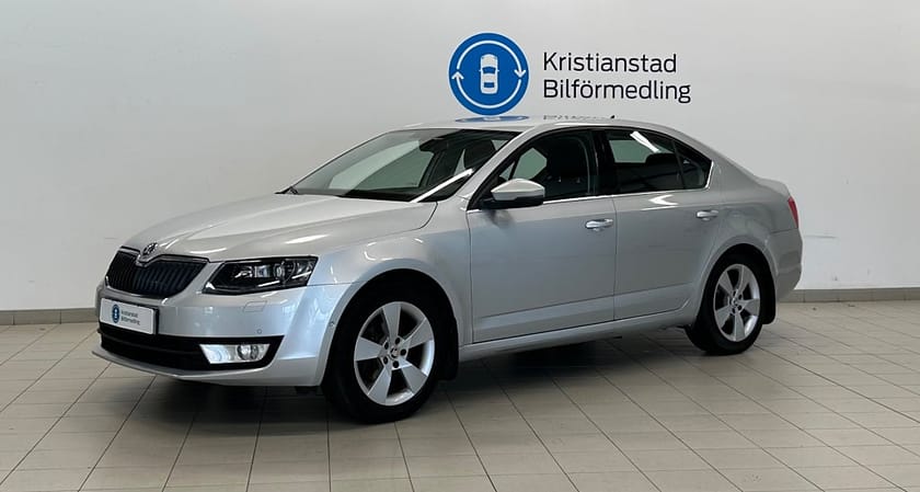 Bild 1 av Škoda Octavia Skoda 1.4 TSI Elegance Navigation, Drag