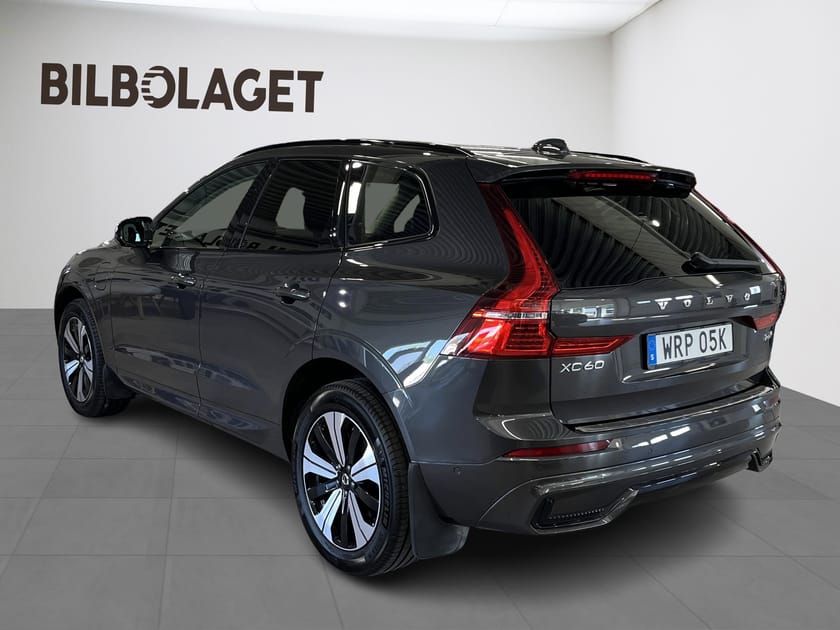 Bild 3 av Volvo XC60 T6 Plus Dark Nordic Head-up 360kam Drag Pano HK