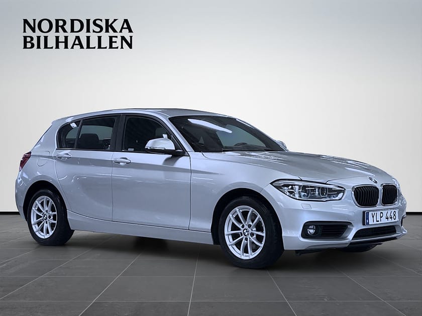Bild 1 av BMW 118d xDrive 5-dörrars Advantage Bluetooth P-sensor