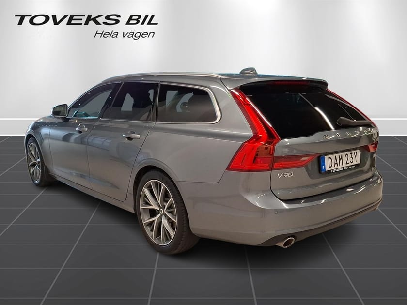 Bild 5 av Volvo V90 D4 AWD Geartronic Momentum Advanced