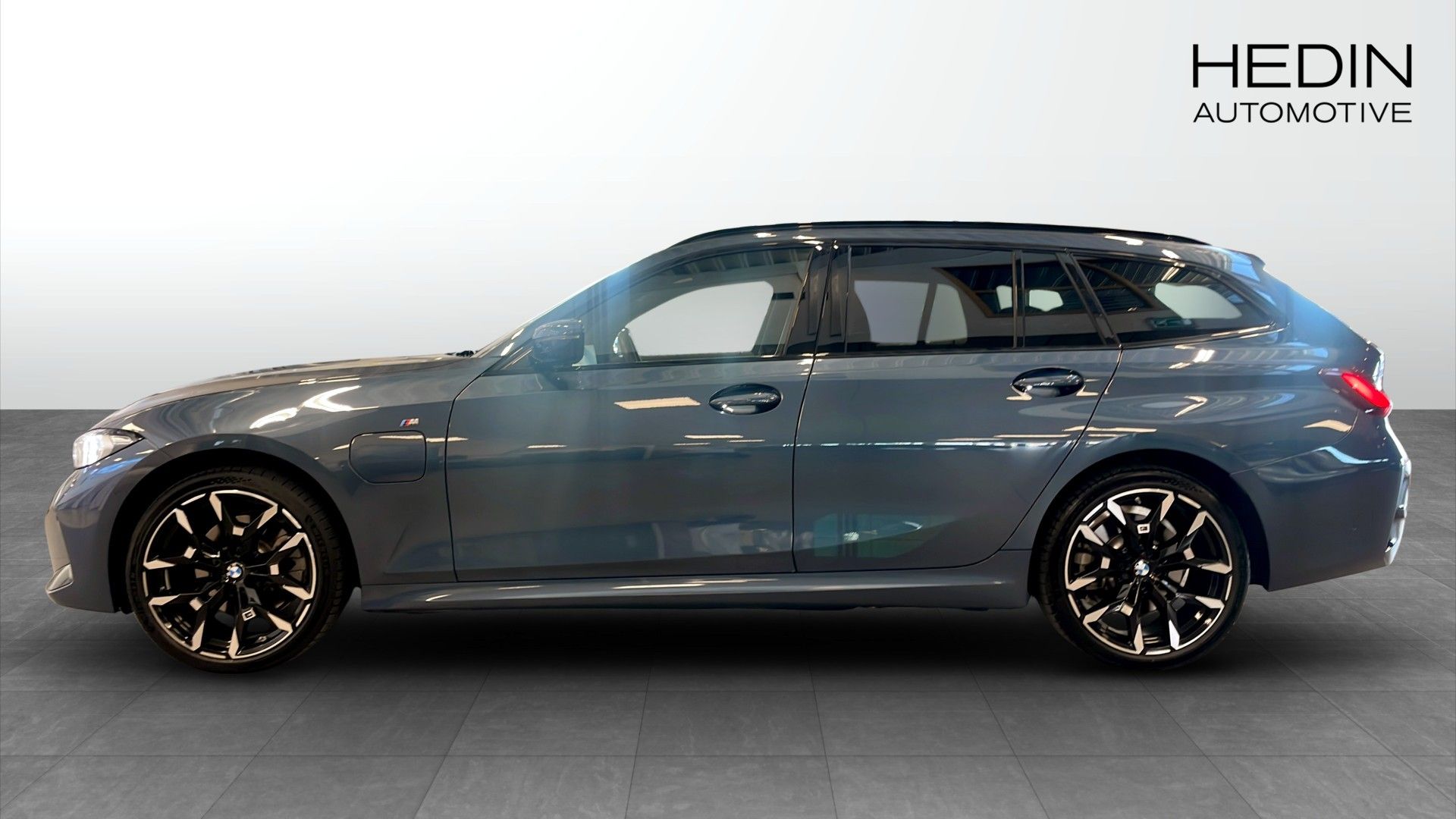 BMW 330 2026, kuva 6/20