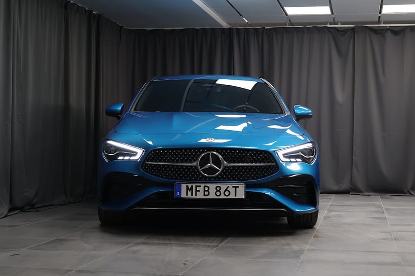 Bild 3 av Mercedes-Benz CLA 200 AMG Advanced Plus Värmare LED Keyless MOMS