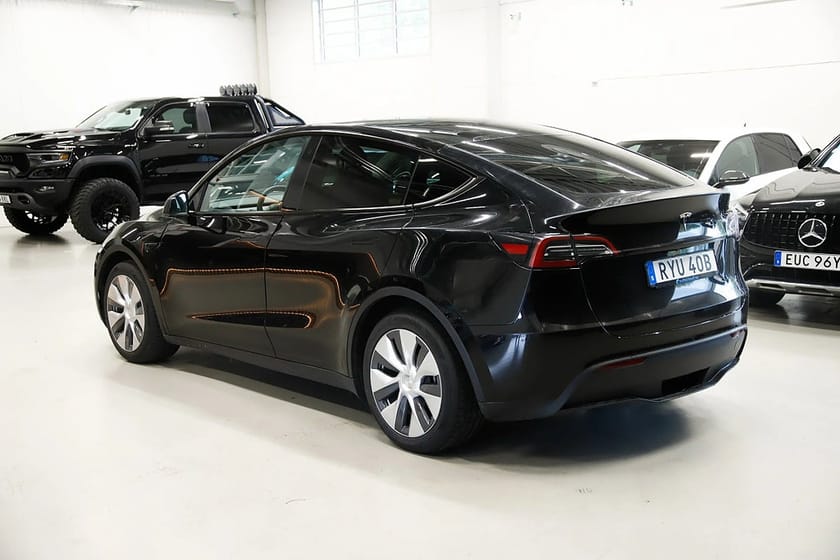 Bild 4 av Tesla Model Y Standard Range RWD