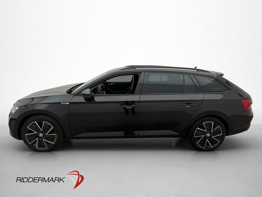 Bild 4 av Škoda Superb iV Kombi Skoda 1.4 TSI Sportline 360° Navi Drag