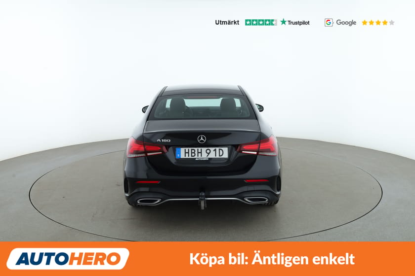 Bild 4 av Mercedes-Benz A 180 Sedan AMG Line / Dragkrok, Backkamera