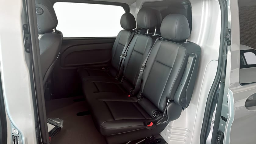 Bild 5 av Mercedes-Benz Vito Mixto 119 CDI 4x4 3.0t EX. LÅNG PRO | Omgående leverans