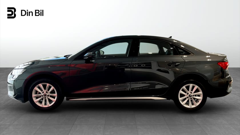 Bild 2 av Audi A3 Sedan 35 TFSI Proline 150 hk S tronic
