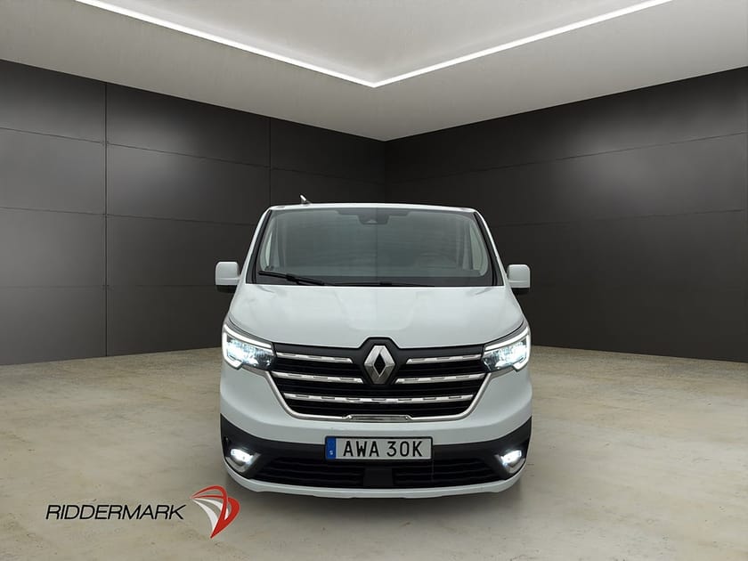 Bild 5 av Renault Trafic Skåpbil L2 2.0dCi Värm Drag LED B-Kamera V-Inr Moms