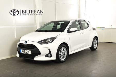 Toyota Yaris Hybrid Elhybrid Active Komfortpaket Backkamera Rattvärme