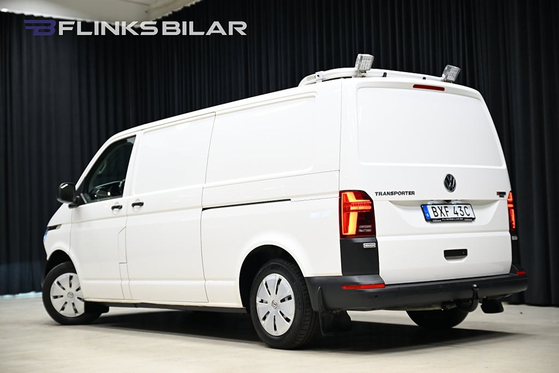 Volkswagen Transporter 2021, kuva 7/10