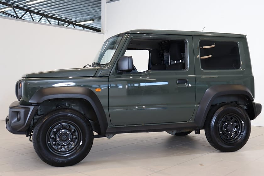 Bild 3 av Suzuki Jimny Torakku 1.5 4X4 102HK Dragkrok Farthållare