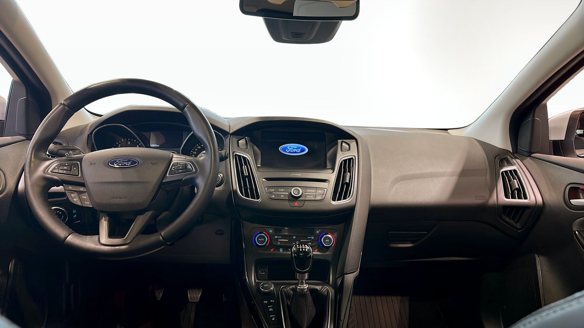 Ford Focus Kombi 1.5 TDCi 2017, kuva 4/13