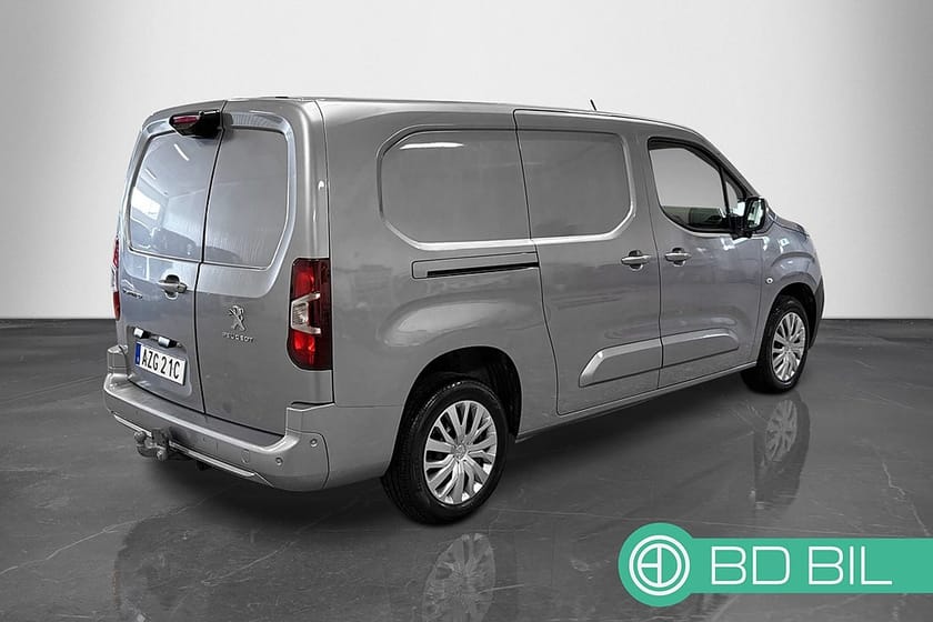Bild 4 av Peugeot Partner Utökad Last L2 1.5 130HK DRAG KAMERA V-INREDNING MOMS