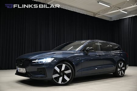 Volvo V60 Recharge T8 AWD Ultimate Dark Panorama 360° Kamera H/K