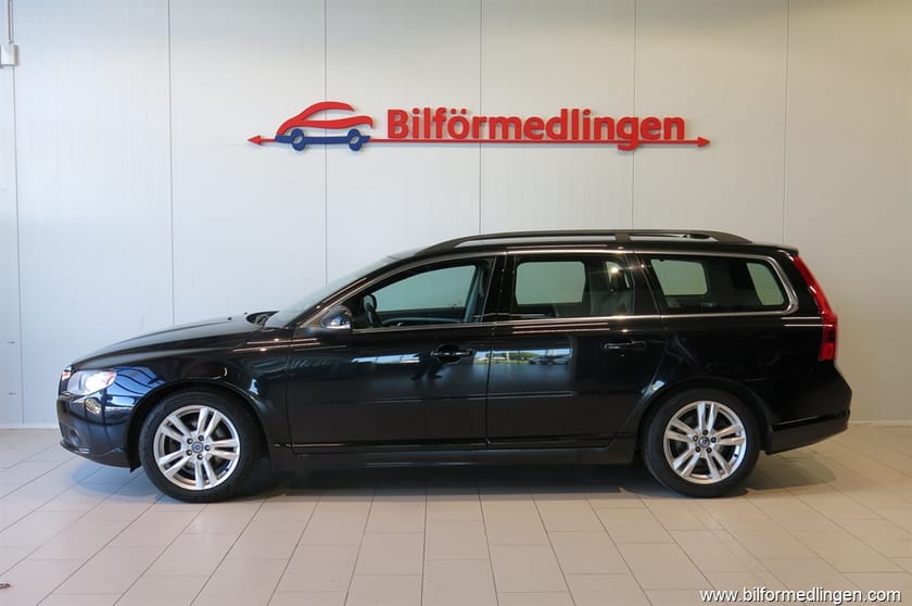 Bild 1 av Volvo V70 II D3 136hk Aut. Momentum Skinn V-Hjul