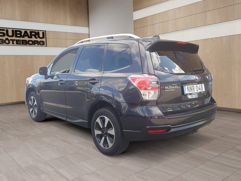Bild 3 av Subaru Forester 2.0i Aut X-Line (150hk) *Dragkrok*