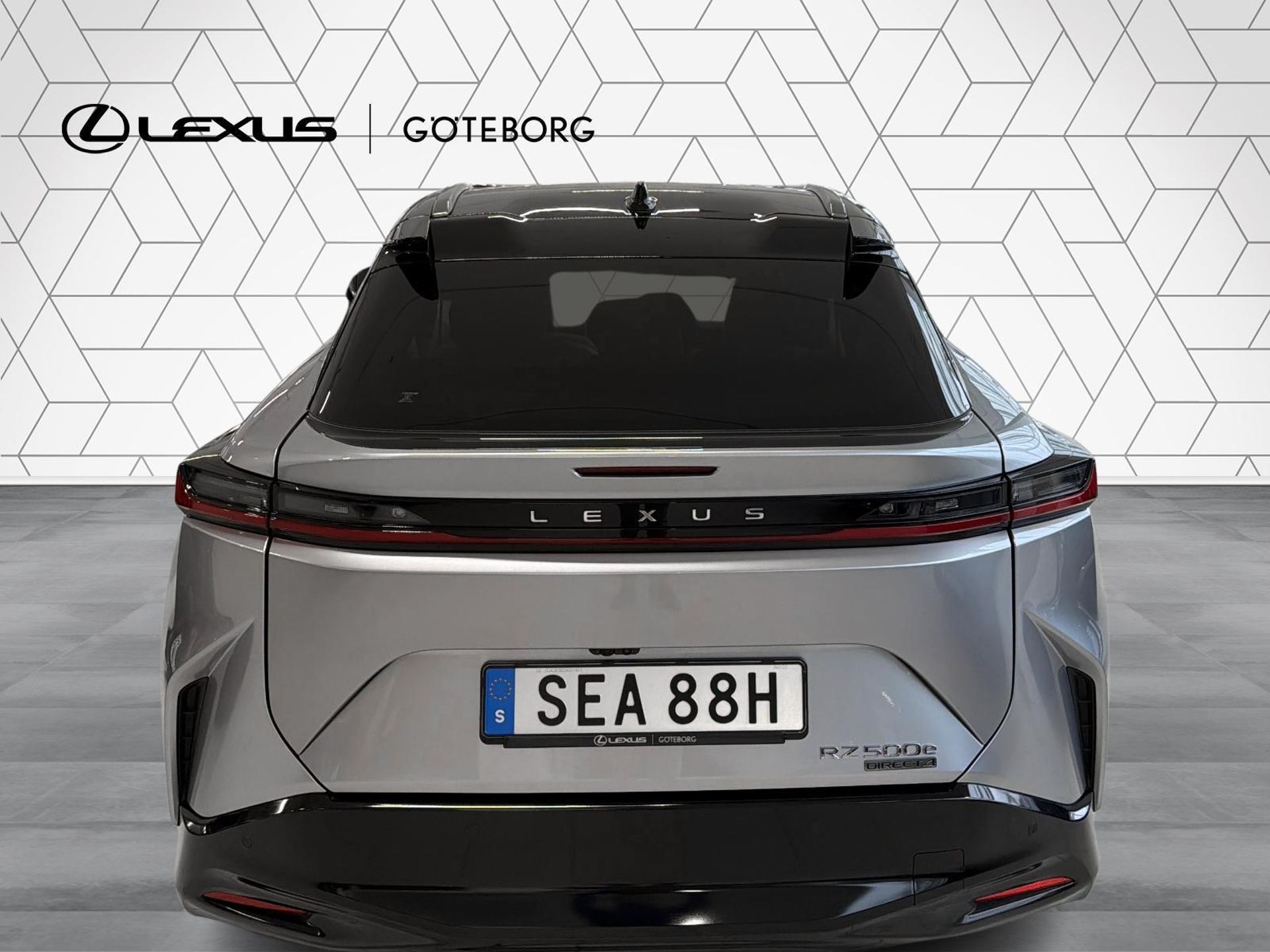Lexus RZ 500e LUXURY STBW 2026, bild 6/10