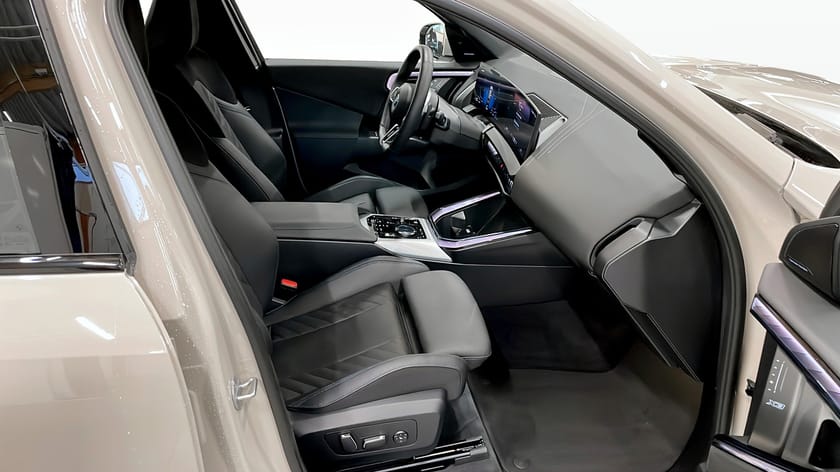Bild 3 av BMW X3 30e xDrive