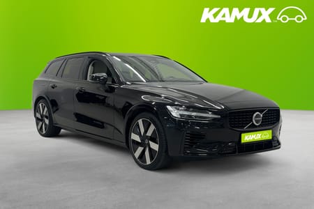 Volvo V60 T8 AWD Ultimate Dark B&W Pano 360 Drag 456hk