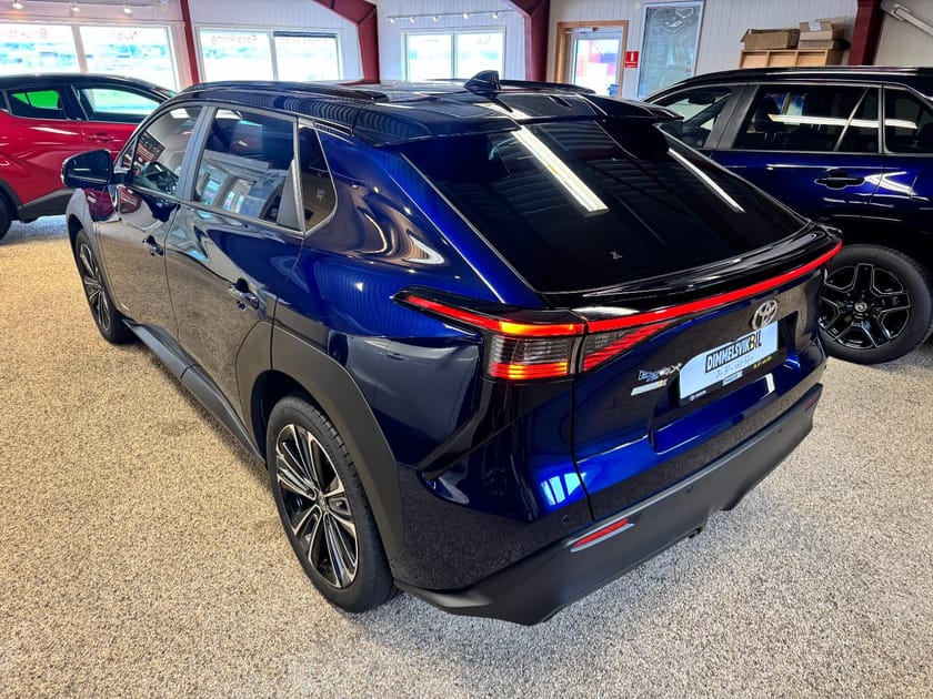 Bilde 4 av Toyota bZ4X