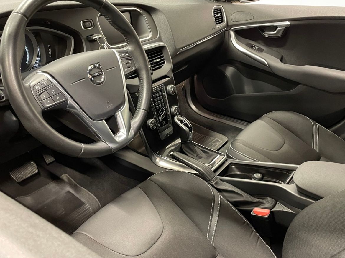 Volvo V40 2018 - miniatyr 7