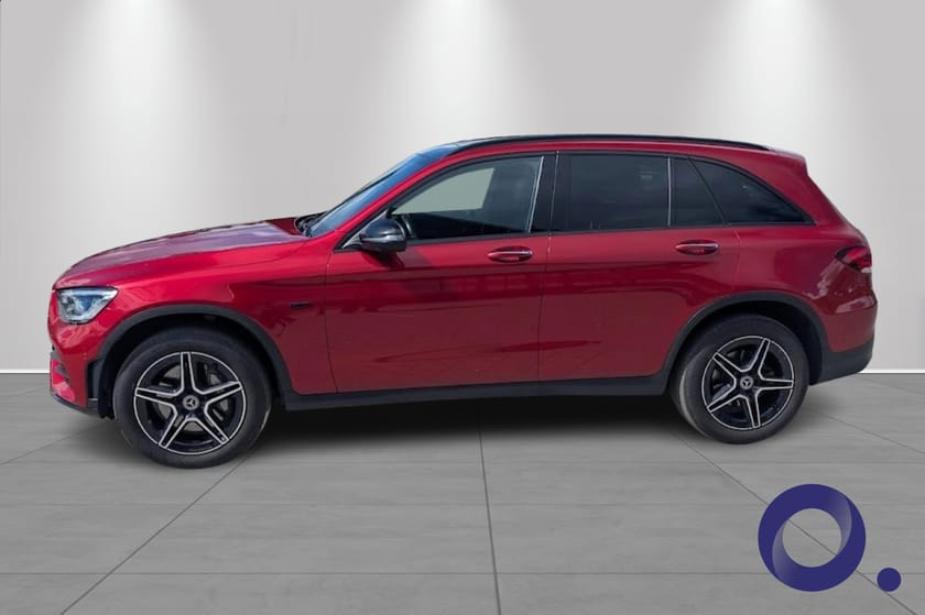 Bilde 2 av Mercedes-Benz GLC 300 e 4MATIC 4MATIC/ AMG/ Burmester/ Panorama/ 360 kamera