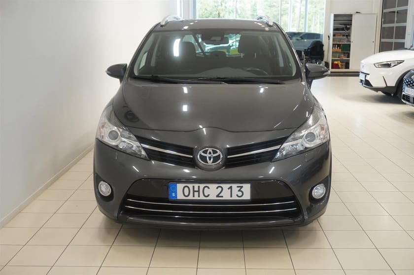 Bild 4 av Toyota Verso 1,8 7-Sits 147hk Navi Kamera