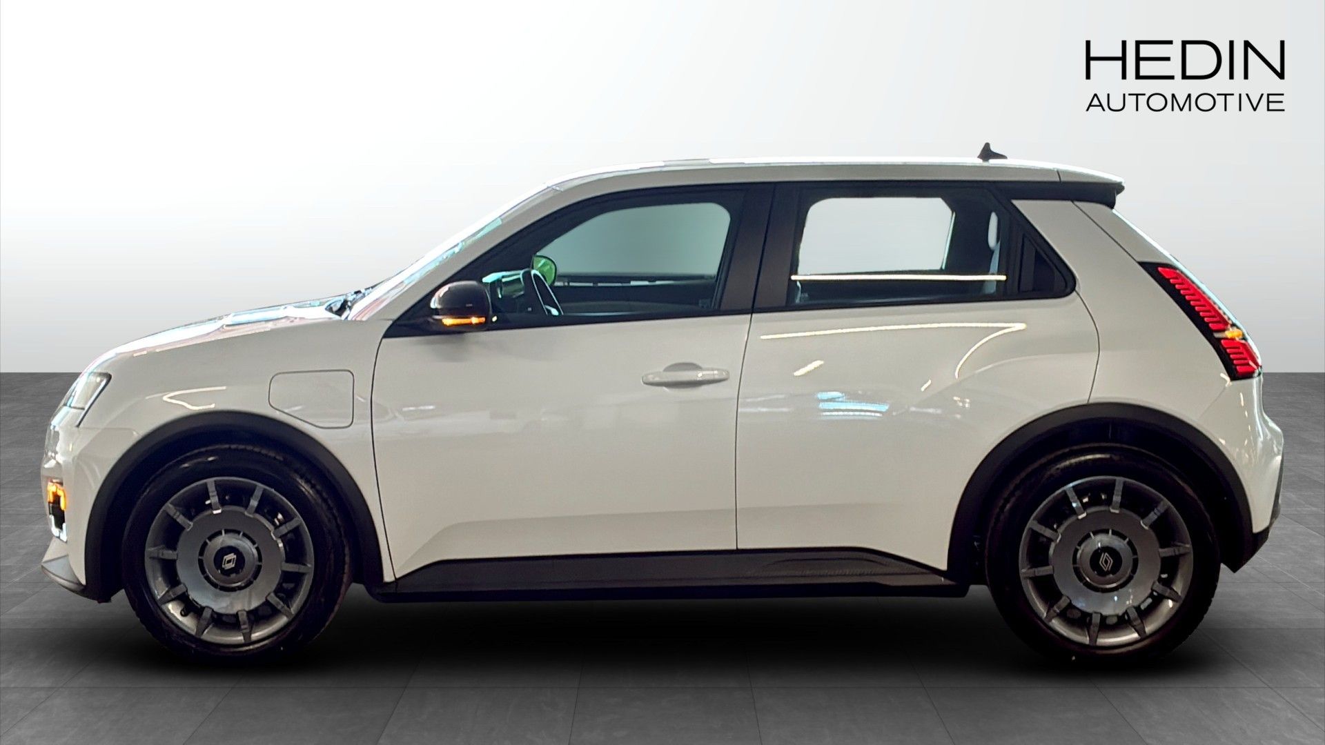 Renault 5 E-TECH ELECTRIC EVOLUTION EV40 2027, bild 6/10