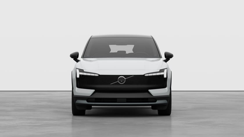 Bilde 3 av Volvo EX30 Cross Country Twin Motor Performance CC Perf Ultra KROK|PANO|H&K|360|TONEDE