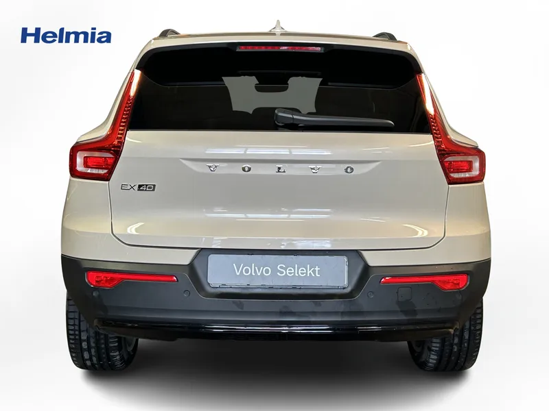 Bild 6 av 14 – Volvo EX40 Single Motor Extended Range R Core SE Core Special Edition