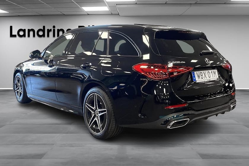 Bild 4 av Mercedes-Benz C 300 T de 4MATIC AMG / DEMOBIL