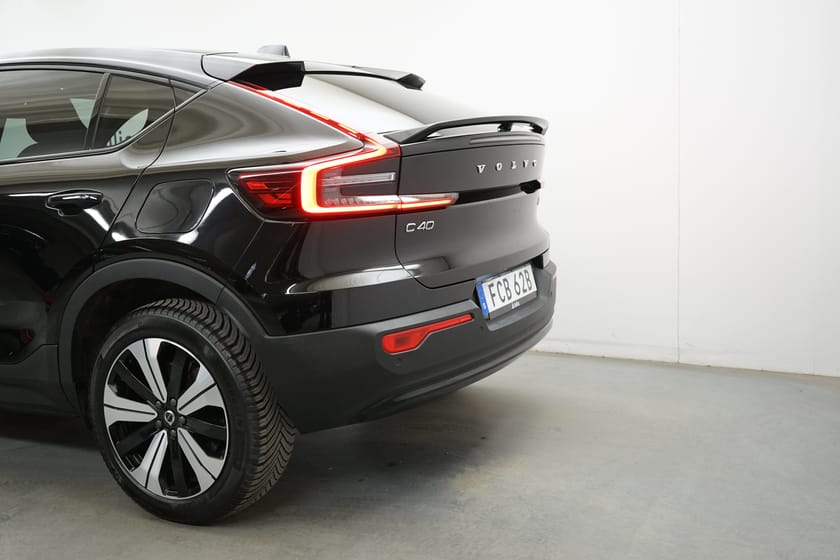 Bild 3 av Volvo C40 Recharge Ultimate, Ränta 2.95%, Parkeringskamera 360, Panoramaglastak ej öppnb