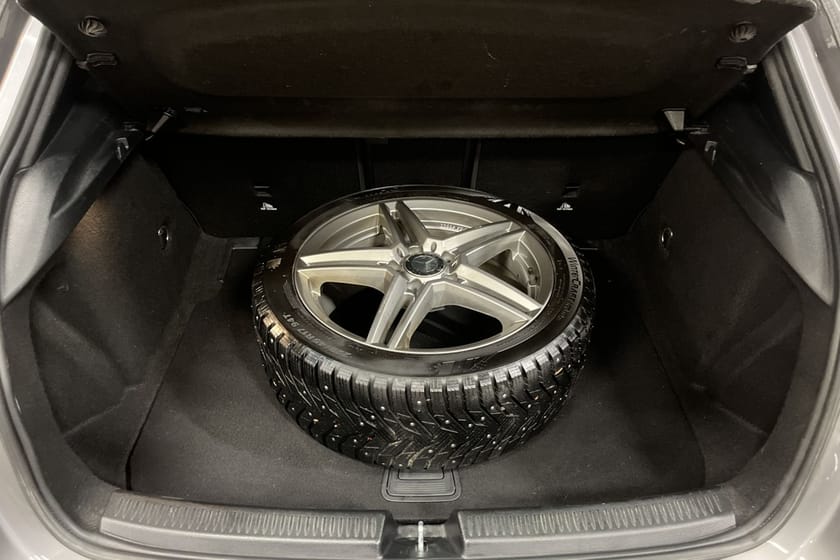 Bild 5 av Mercedes-Benz A 180 AMG LINE *V-HJUL/B-KAMERA/SE SPEC*