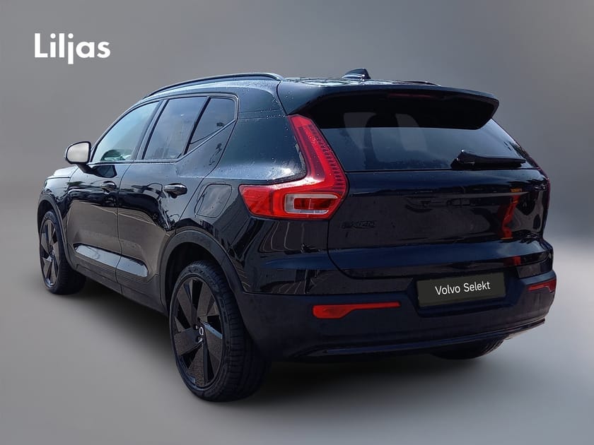 Bild 3 av Volvo EX40 Single Motor Extended Range M R Ultra Black Edt