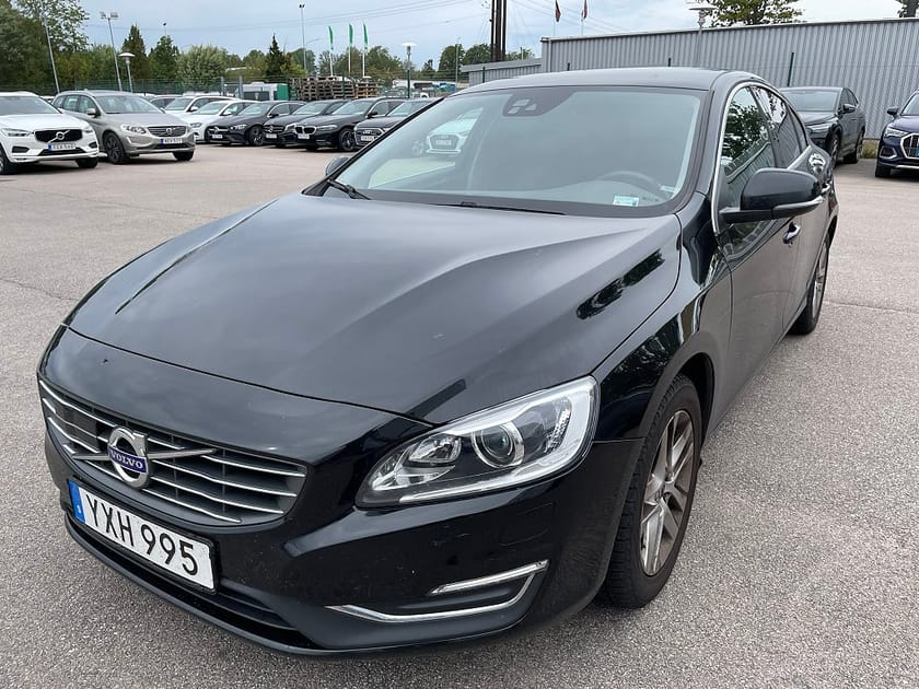 Bild 1 av Volvo S60 D4 190HK Classic Momentum