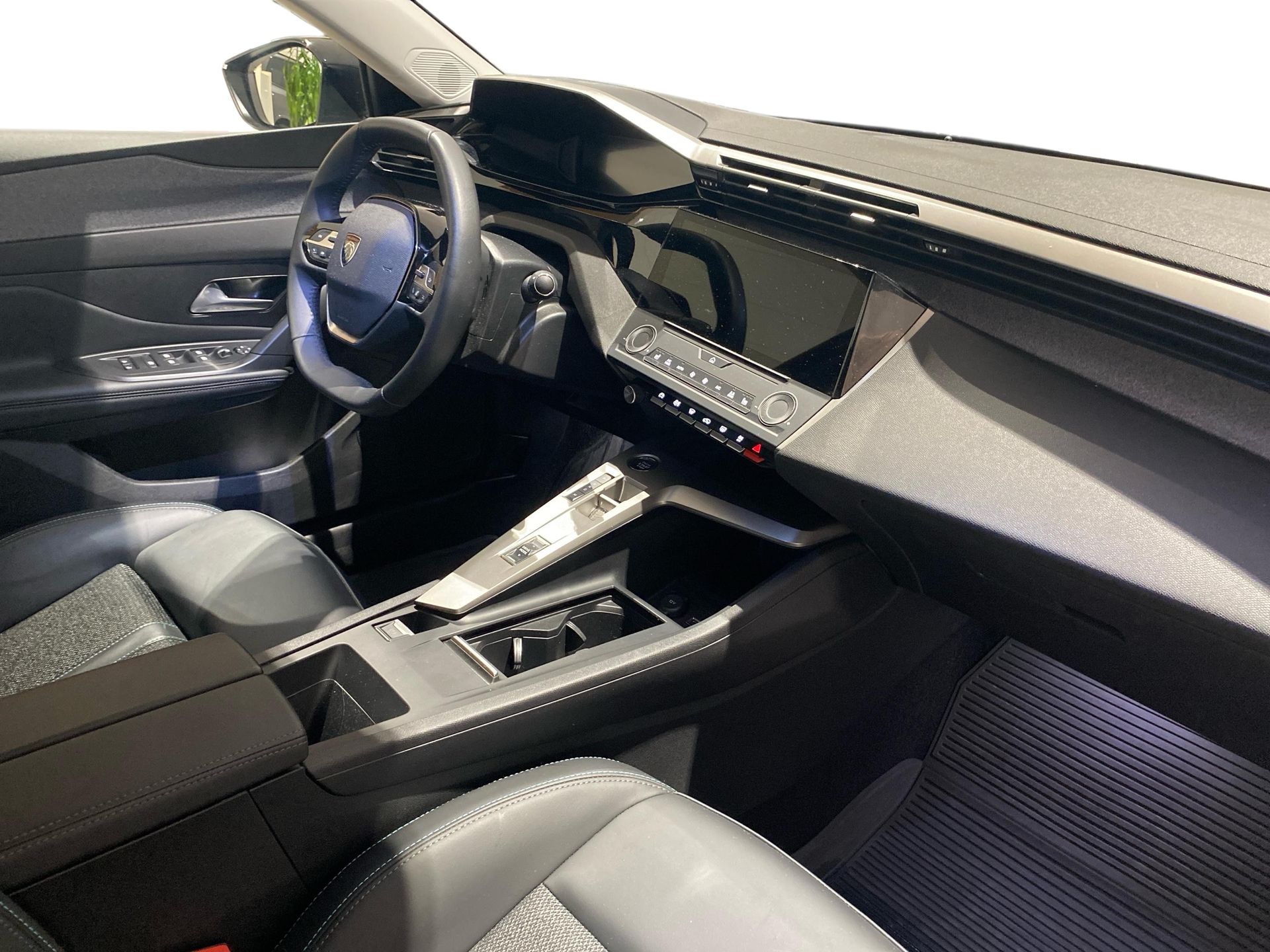 Peugeot 308 2025, kuva 4/10