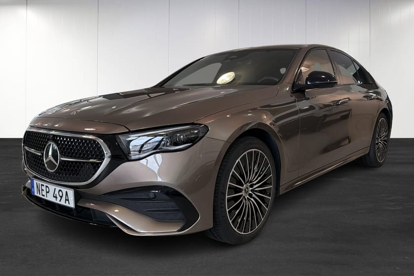 Bild 1 av Mercedes-Benz E 300 e Sedan AMG Line / Burmester