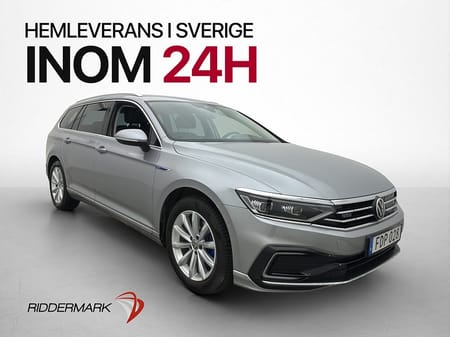 Volkswagen Passat Sportscombi GTE 218hk Värmare B-Kamera Navi CarPlay